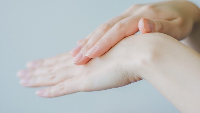 10 Essential Skin Care Tips for Glowing Skin