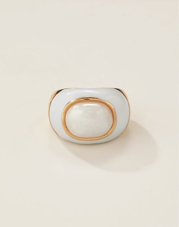 White Quartz Enamel Ring 1 White Quartz Enamel Ring